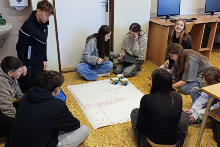 Hrátky s roboty – 8. ročník